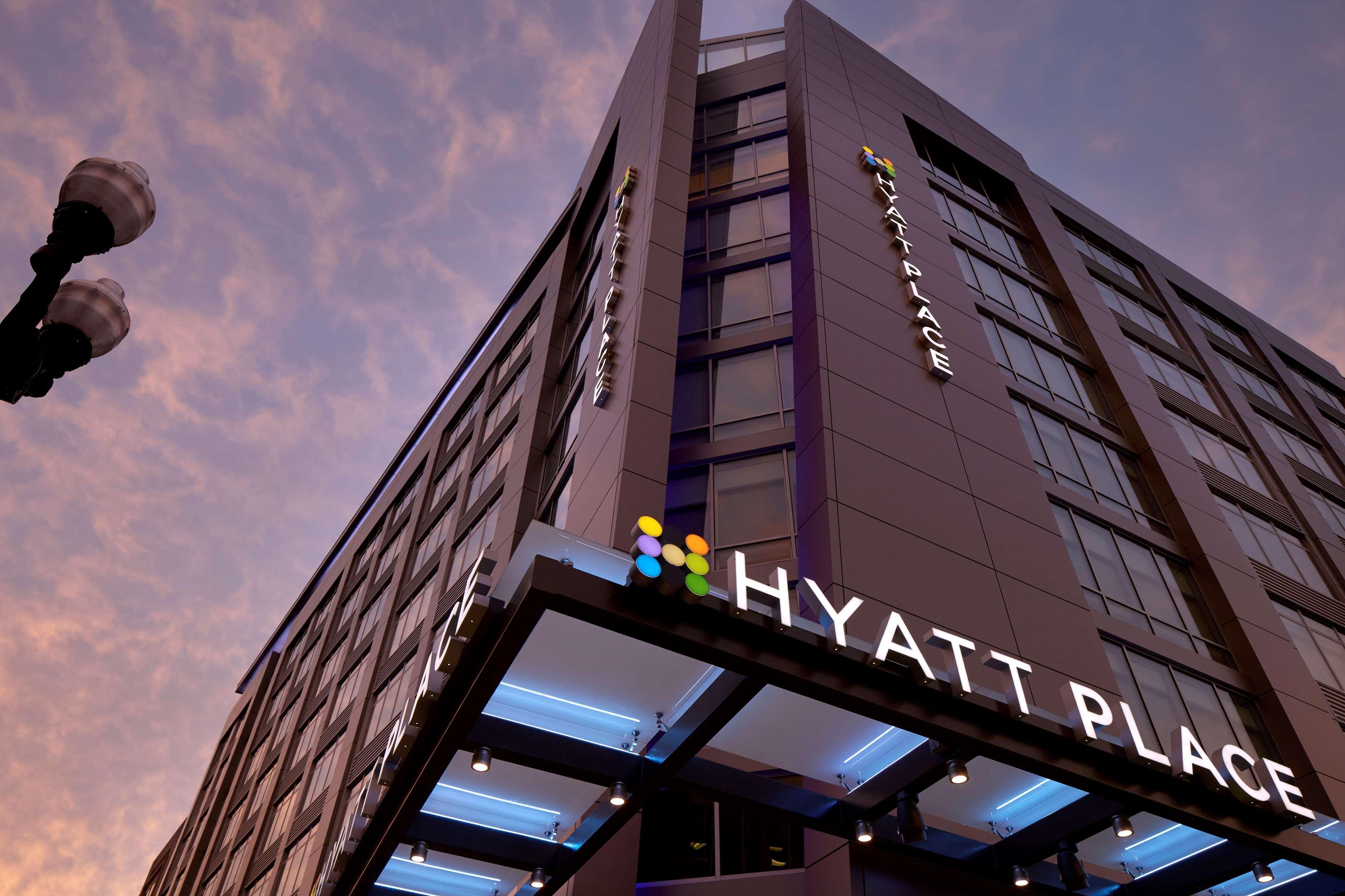 ไฮแอท เพลซ อาร์ลิงตัน คอร์ทเฮาส์ Hotel ภายนอก รูปภาพ