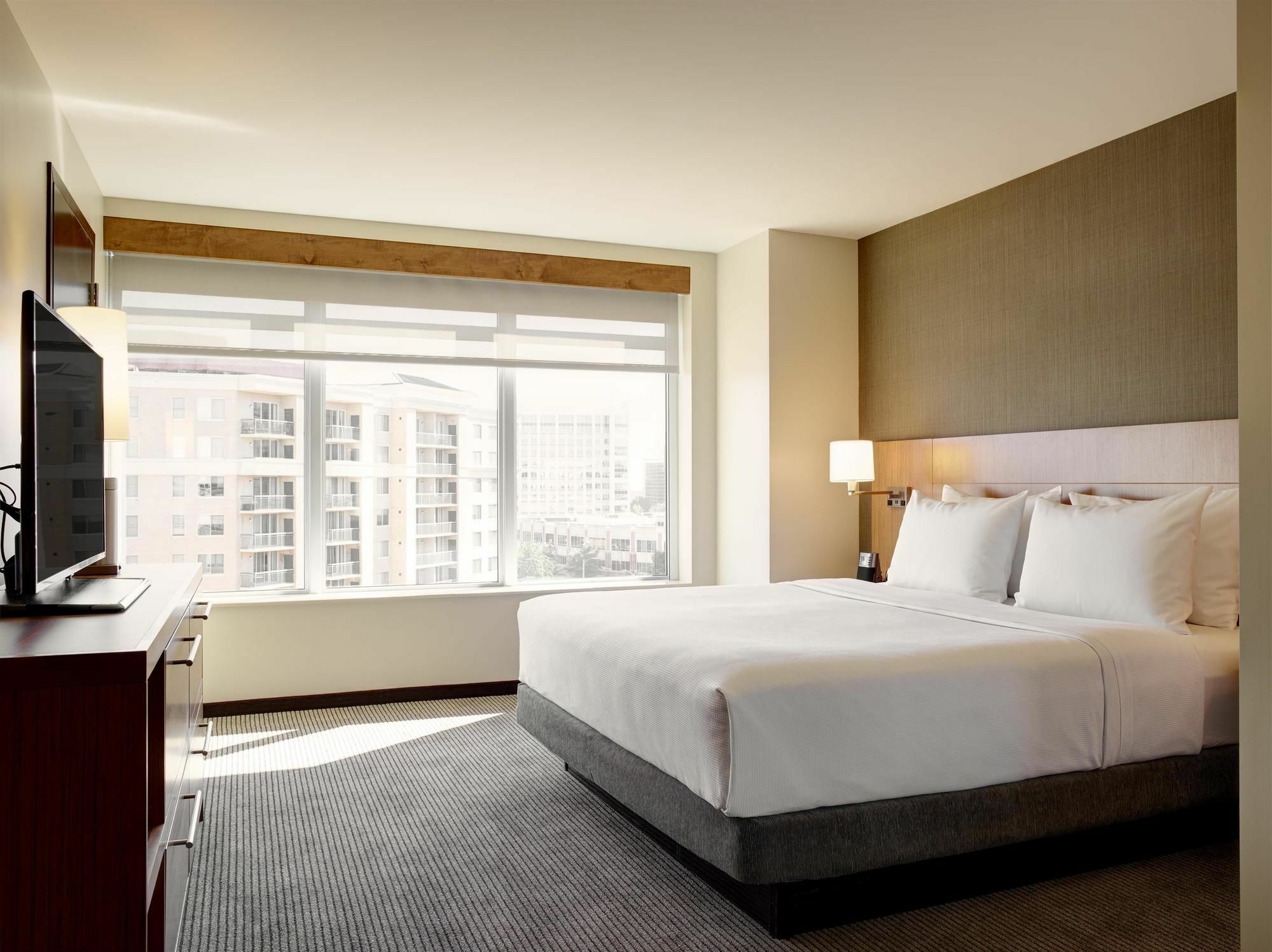 ไฮแอท เพลซ อาร์ลิงตัน คอร์ทเฮาส์ Hotel ภายนอก รูปภาพ
